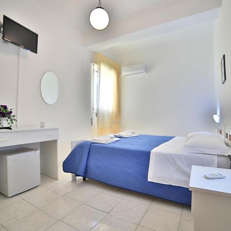 Hotel Da Ettore - Salento Selection 切萨雷奥港 外观 照片
