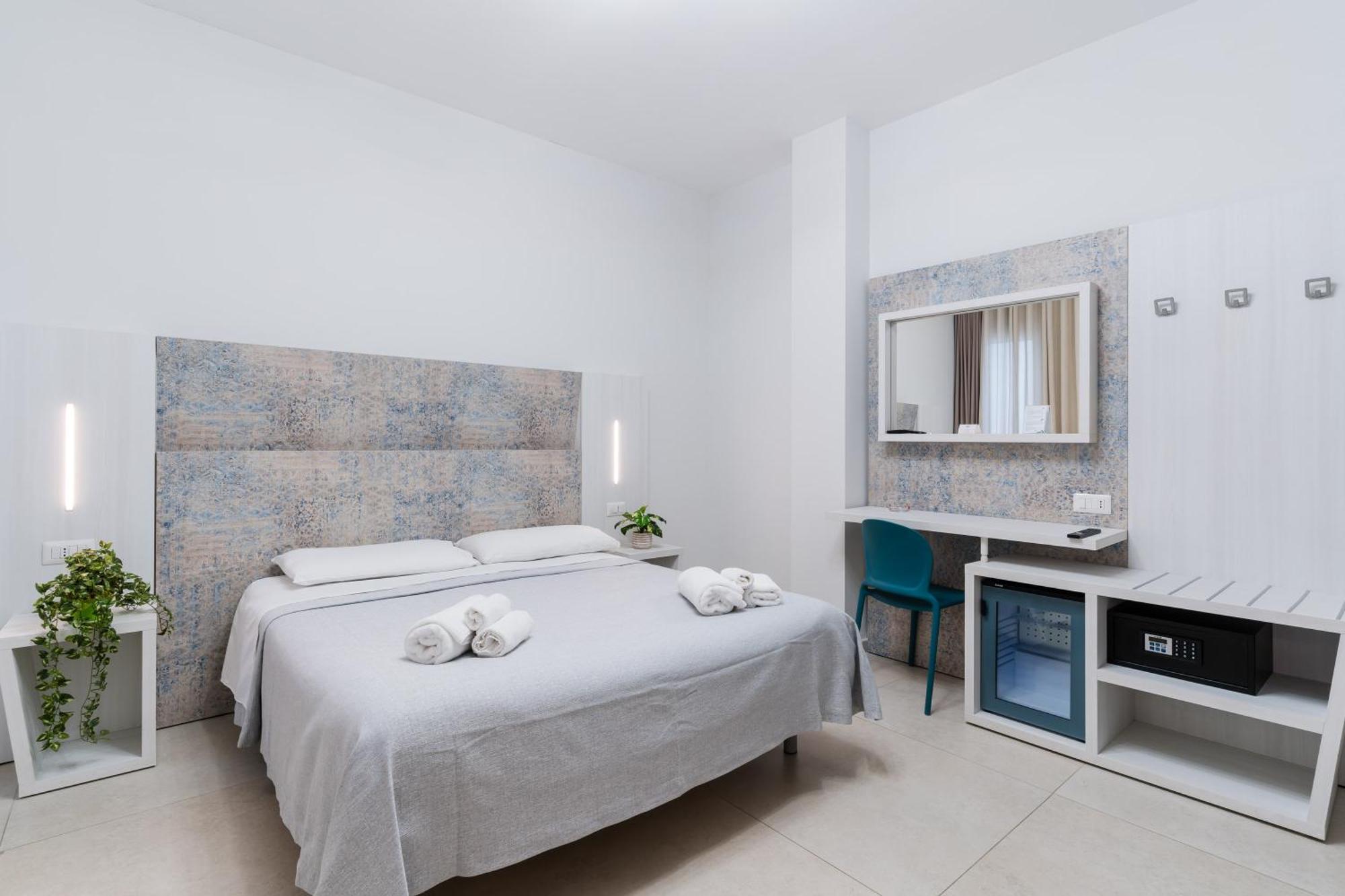 Hotel Da Ettore - Salento Selection 切萨雷奥港 外观 照片