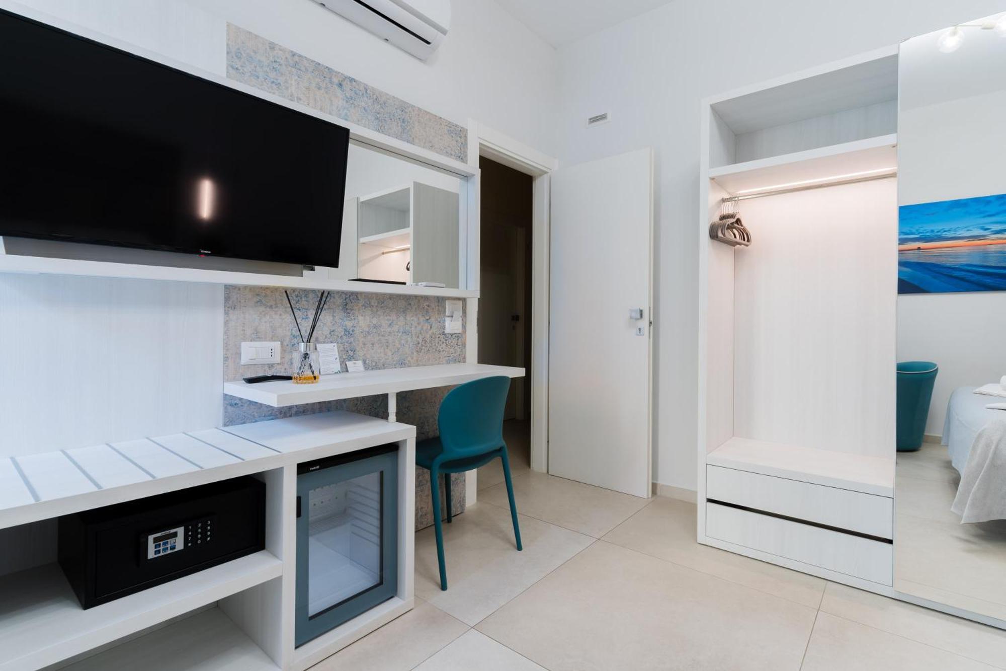 Hotel Da Ettore - Salento Selection 切萨雷奥港 外观 照片