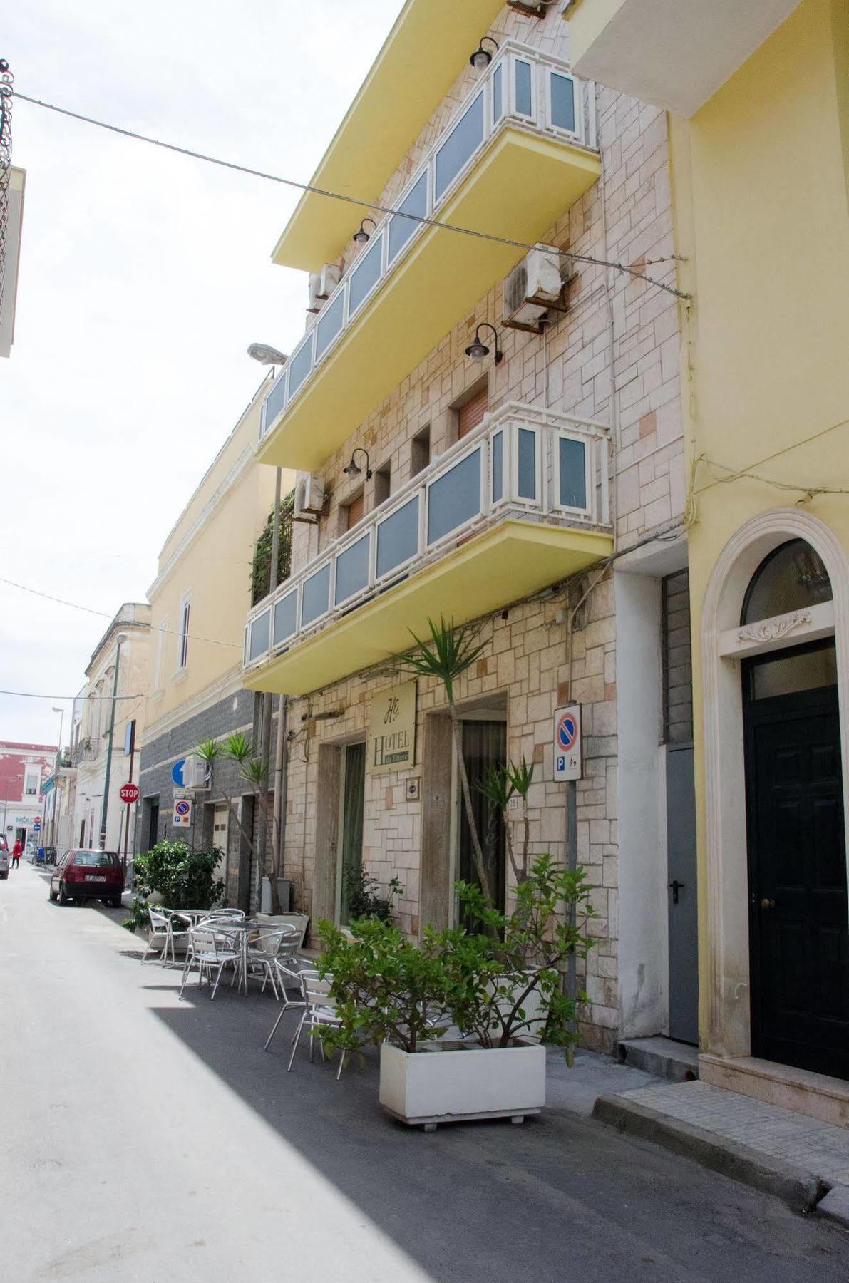 Hotel Da Ettore - Salento Selection 切萨雷奥港 外观 照片